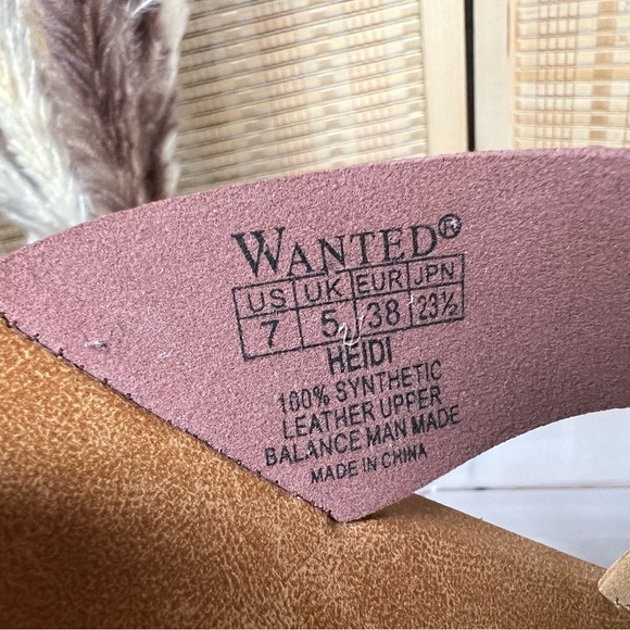 Wanted Sandals, Size: 7 - Picture 7 of 7
